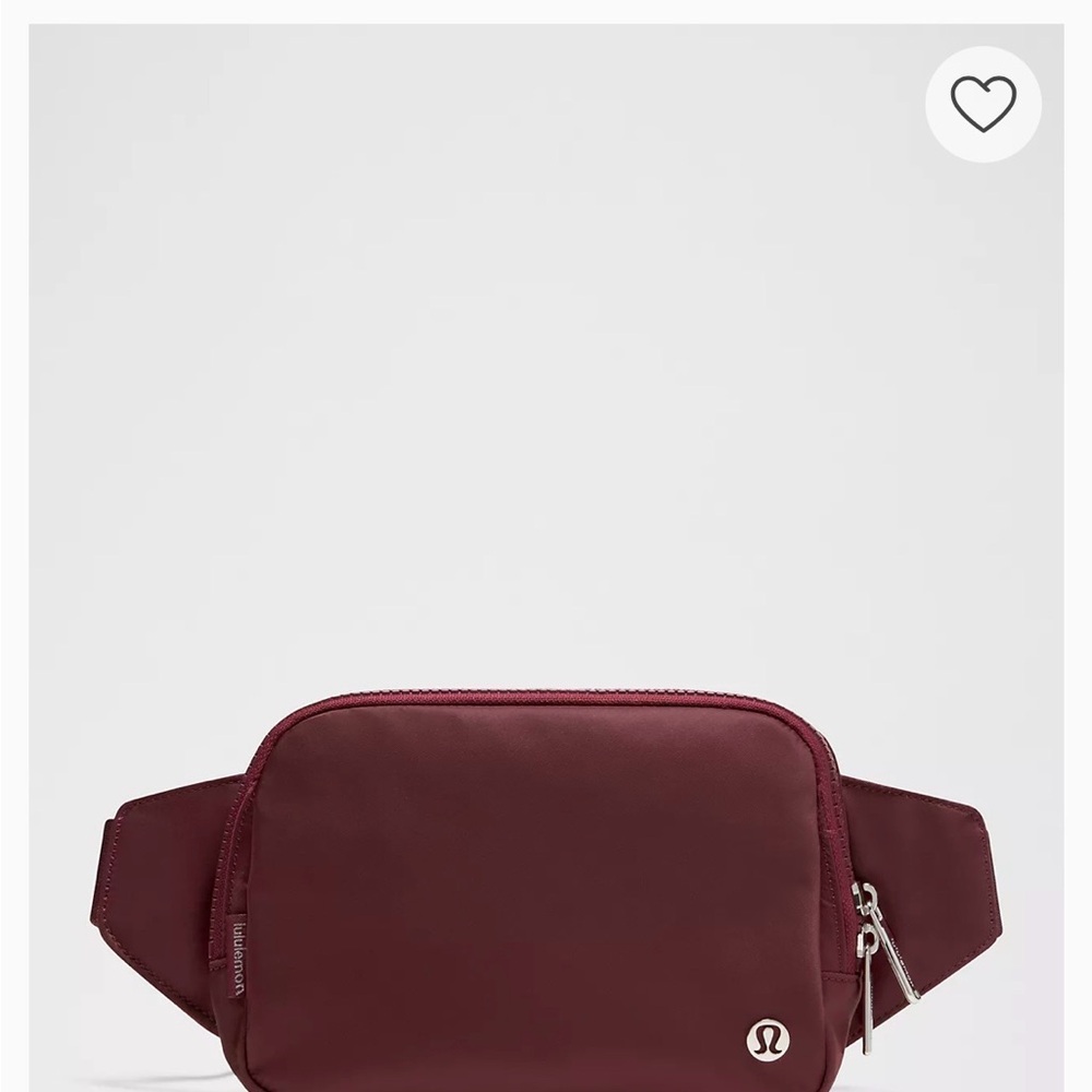 Lululemon Everywhere Belt Bag 2L